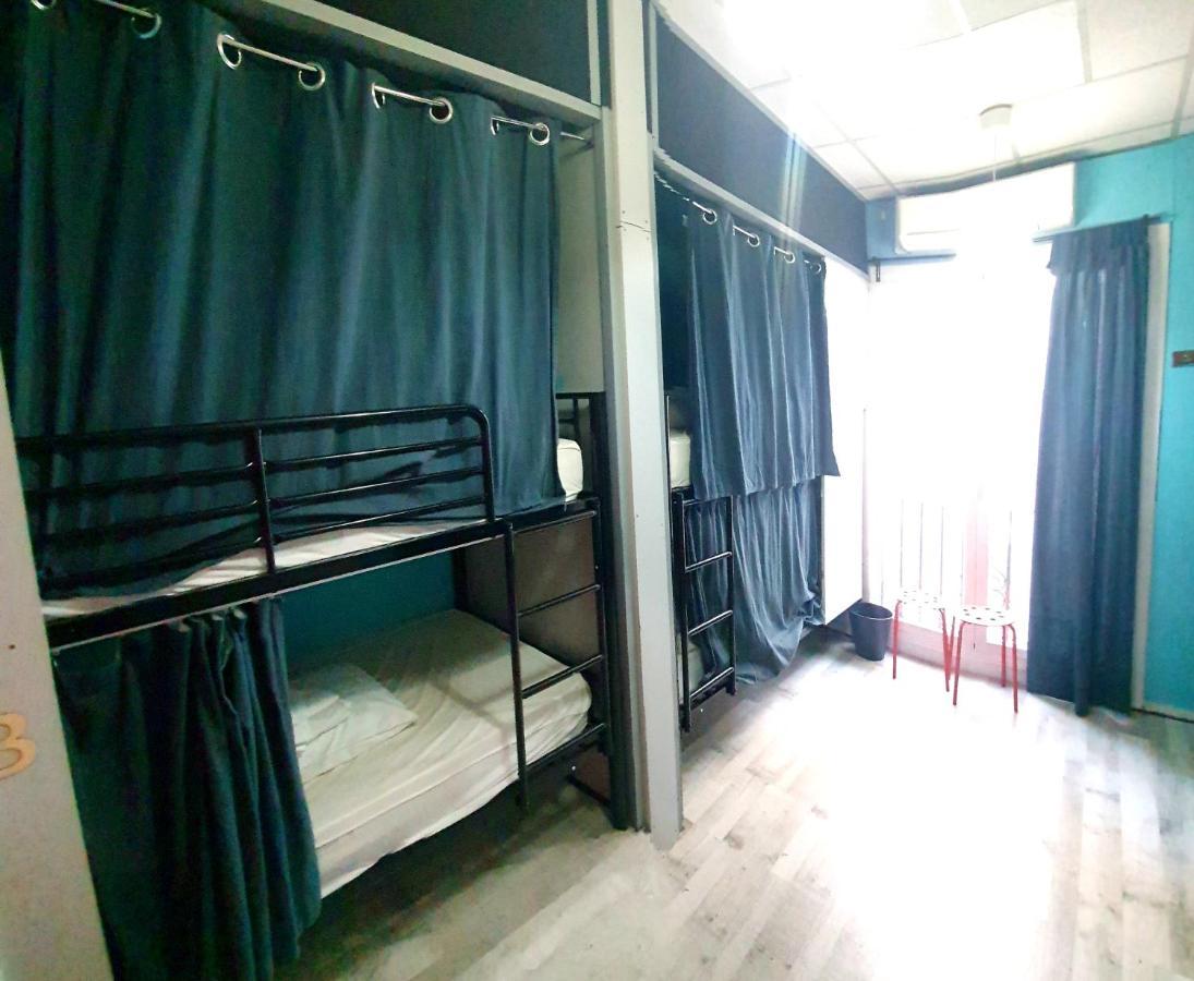 Green Hostel Madrid Gran Via Exteriör bild